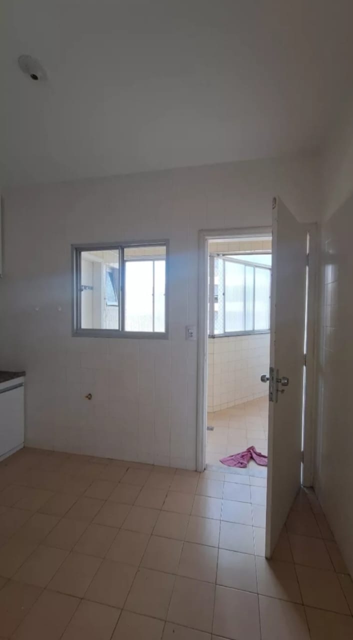 Apartamento para alugar com 3 quartos, 70m² - Foto 8