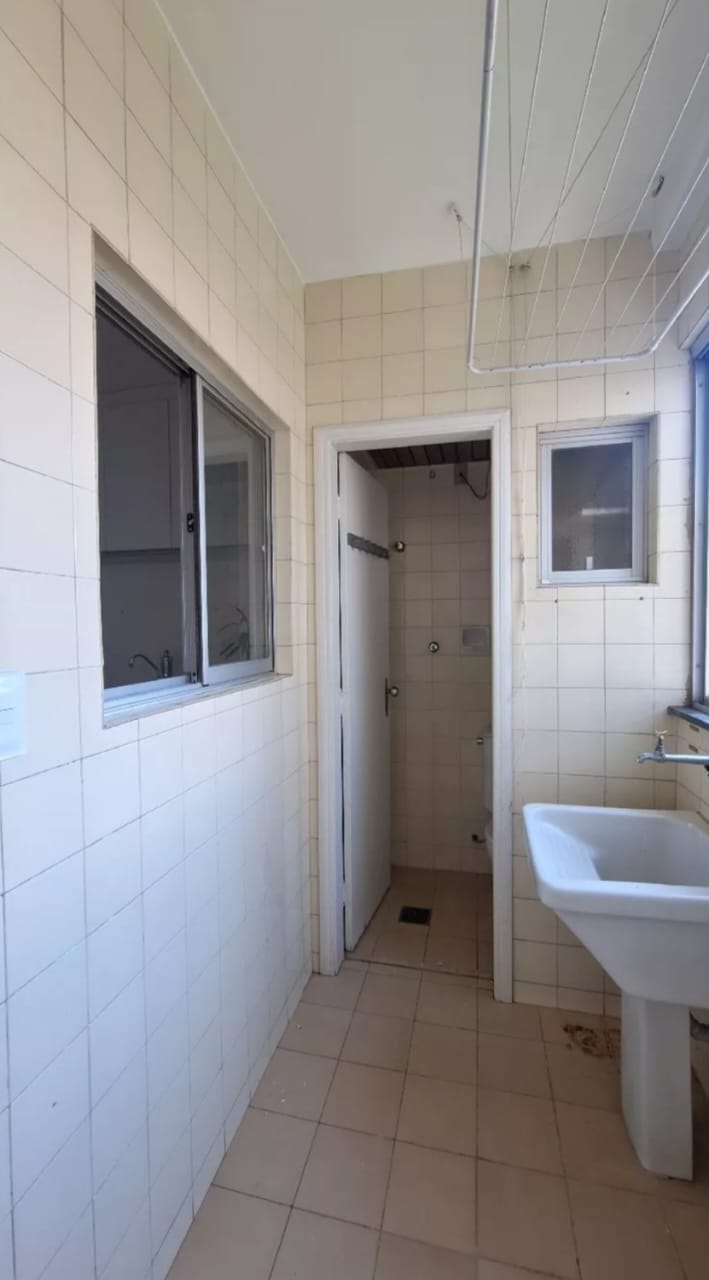 Apartamento para alugar com 3 quartos, 70m² - Foto 12