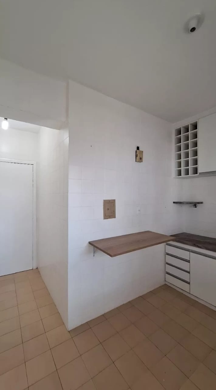 Apartamento para alugar com 3 quartos, 70m² - Foto 6