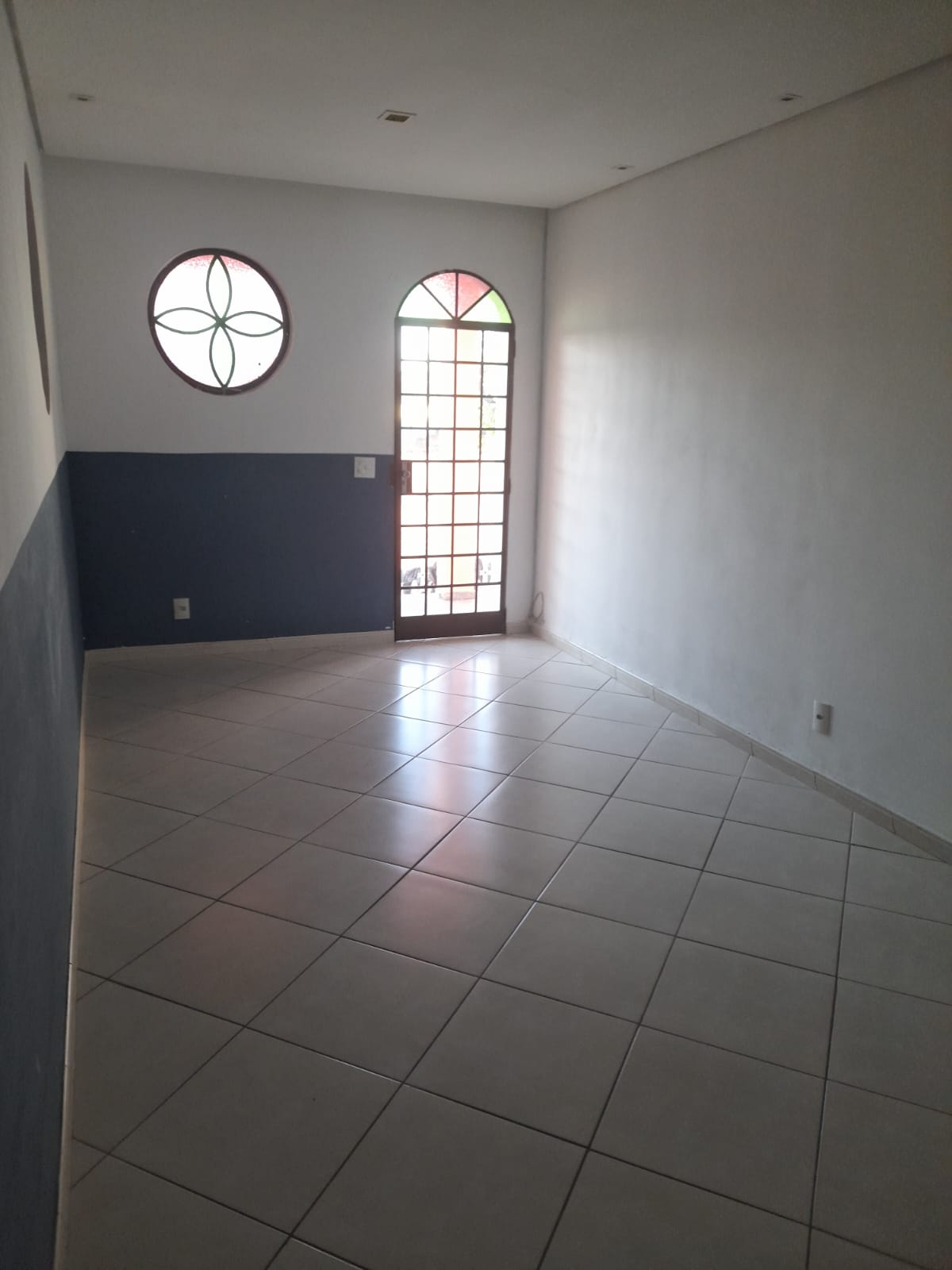 Casa à venda com 3 quartos, 360m² - Foto 12