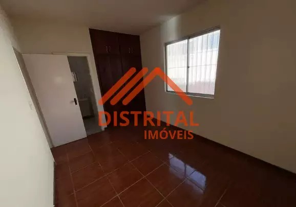 Casa para alugar com 3 quartos, 70m² - Foto 11