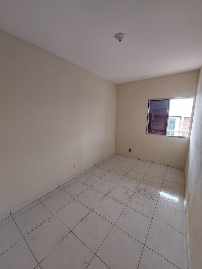 Casa à venda com 2 quartos, 250m² - Foto 10