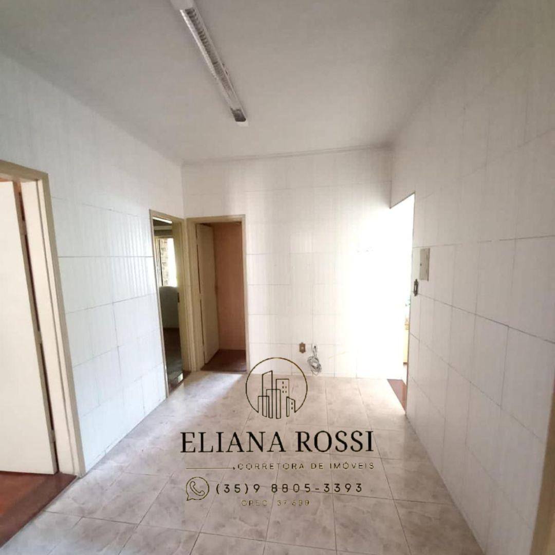 Casa à venda com 5 quartos, 160m² - Foto 10