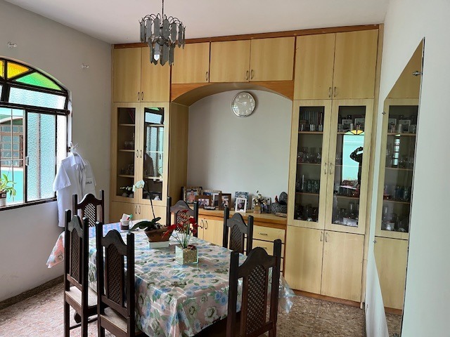 Casa à venda com 3 quartos, 254m² - Foto 13