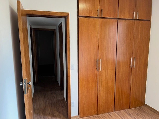 Apartamento à venda com 3 quartos, 87m² - Foto 9