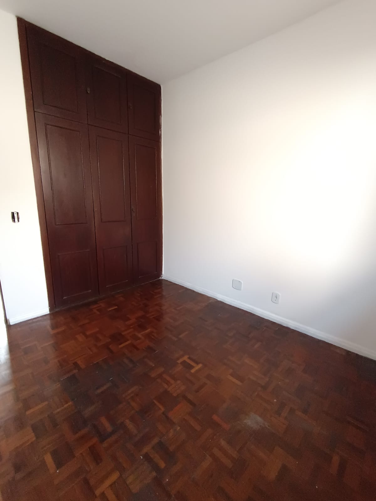 Casa à venda com 2 quartos, 90m² - Foto 16