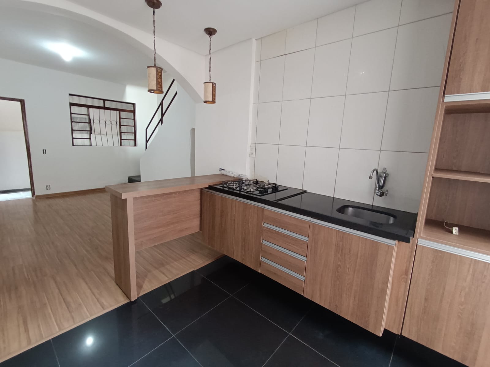 Casa à venda com 2 quartos, 90m² - Foto 10