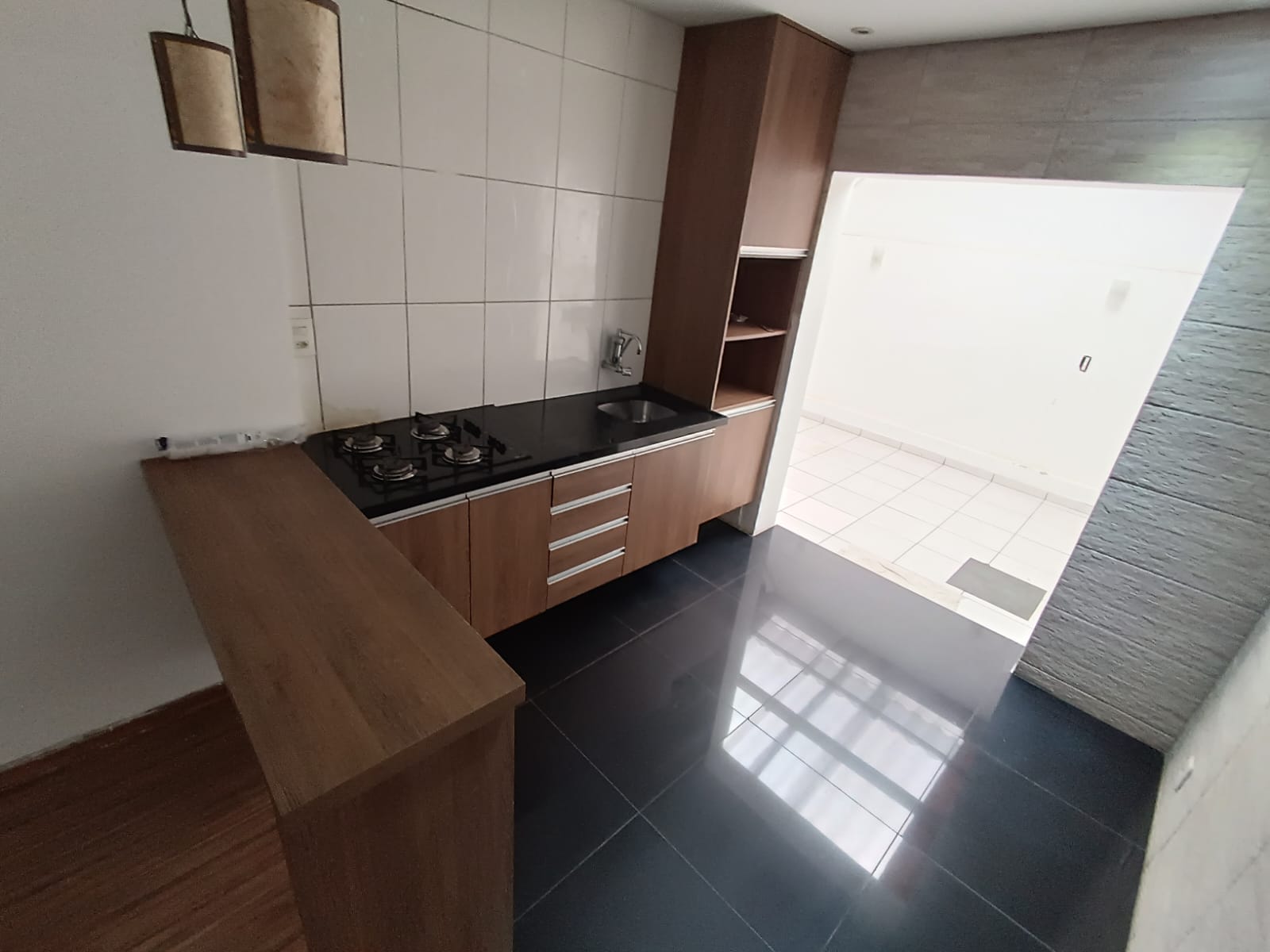 Casa à venda com 2 quartos, 90m² - Foto 8