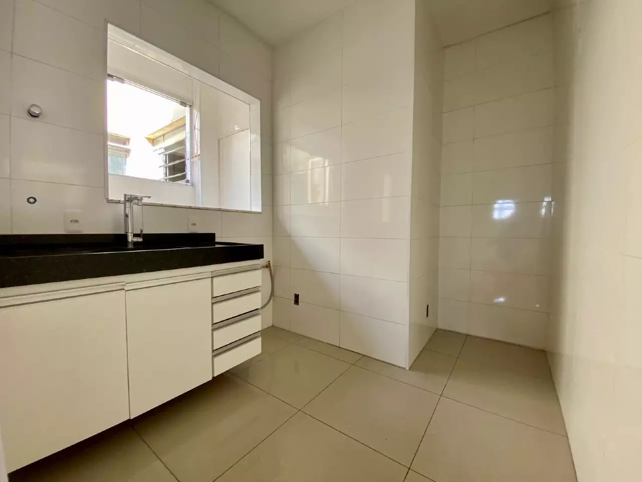 Apartamento para alugar com 3 quartos, 73m² - Foto 7