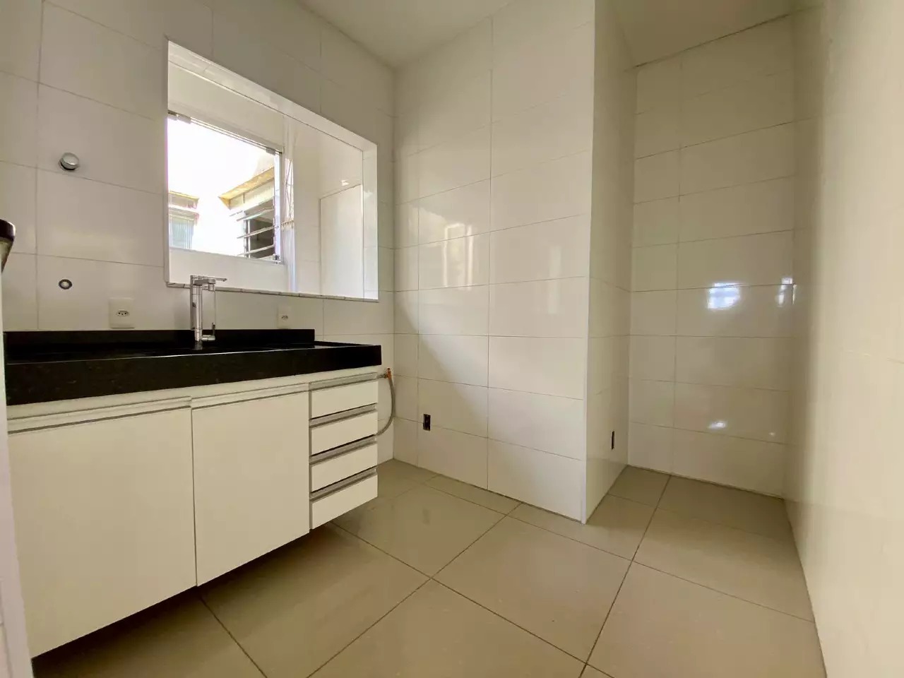 Apartamento para alugar com 3 quartos, 73m² - Foto 8