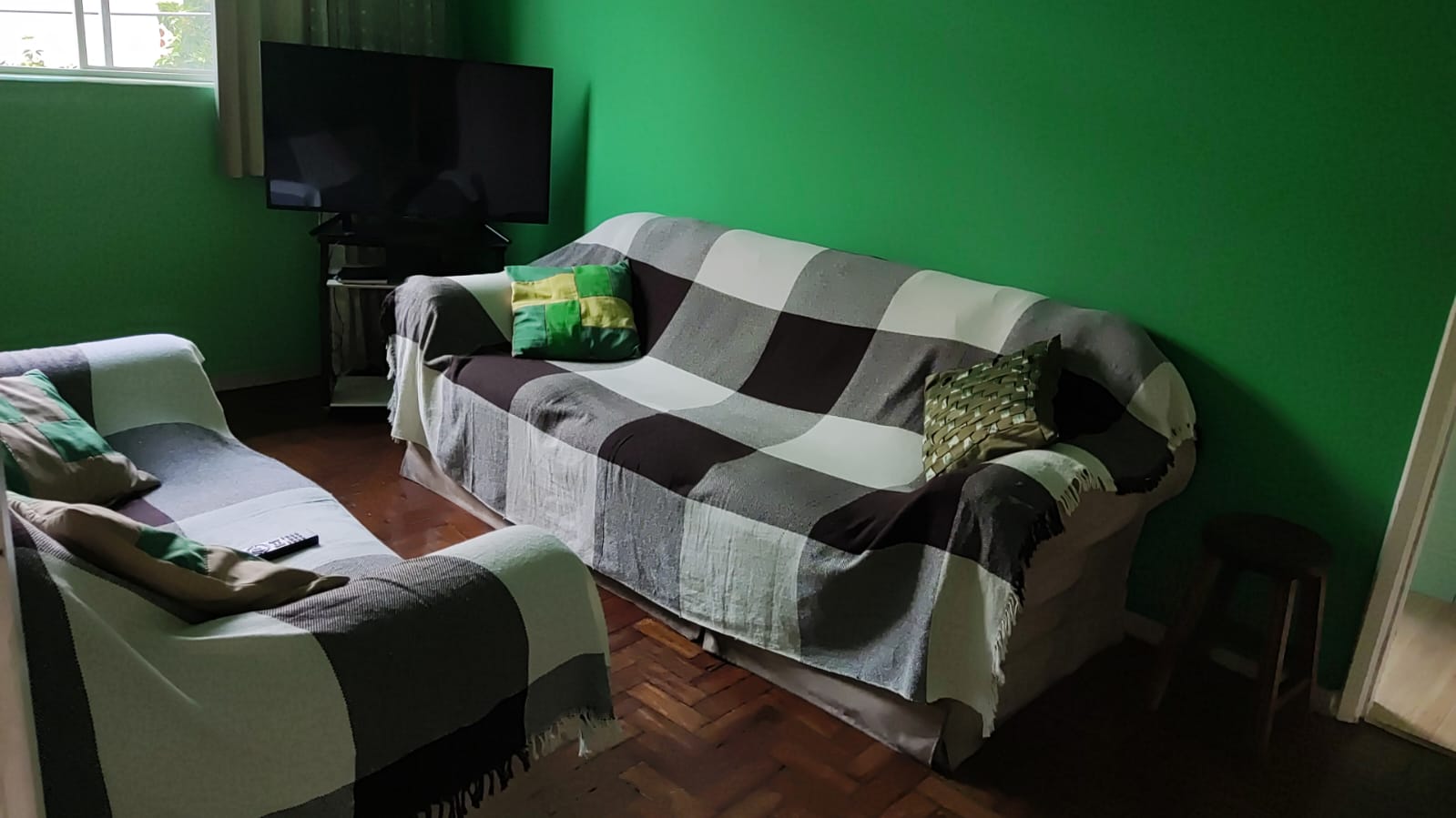 Apartamento à venda com 3 quartos, 80m² - Foto 1