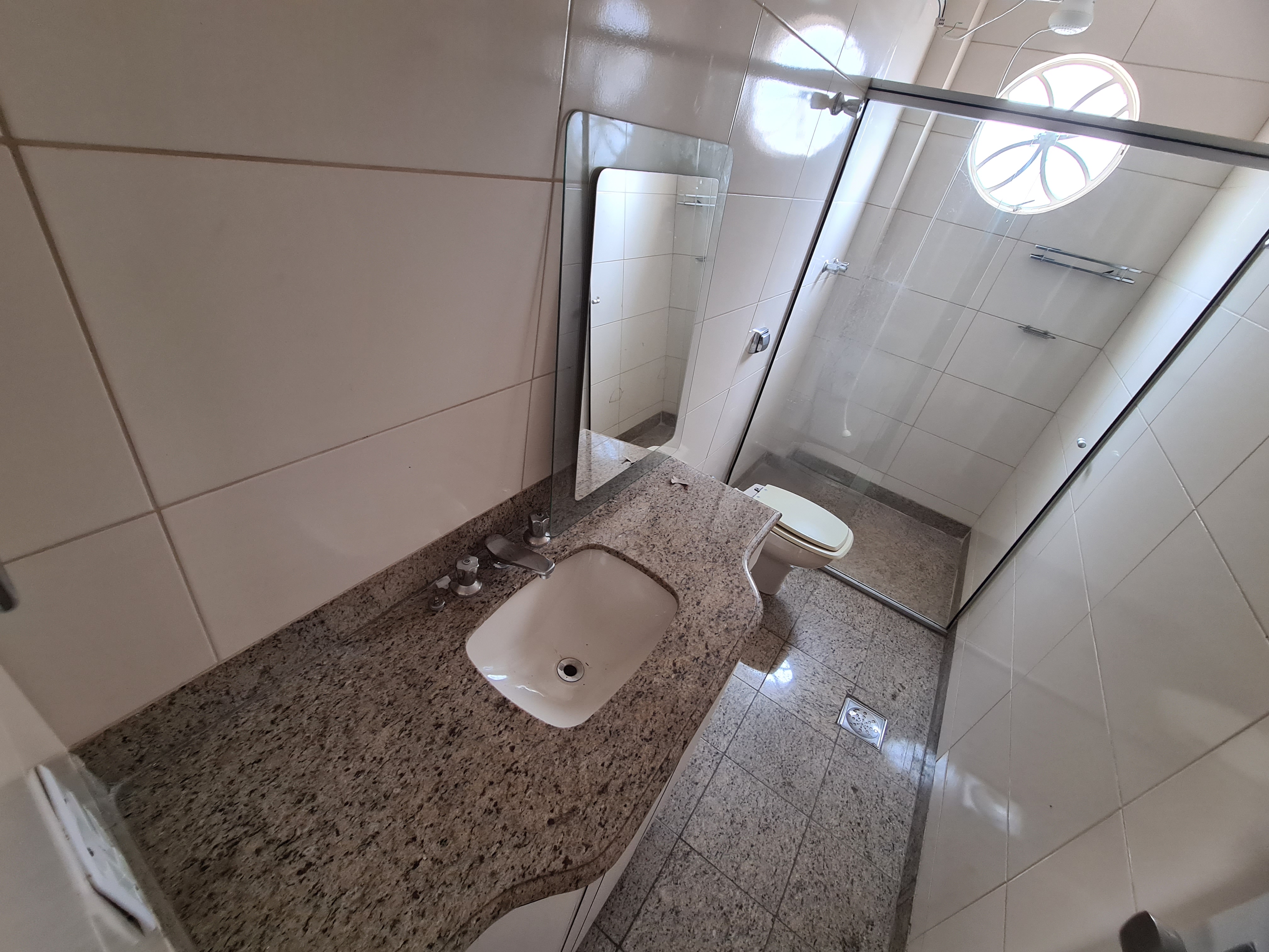 Apartamento para alugar com 4 quartos, 150m² - Foto 11