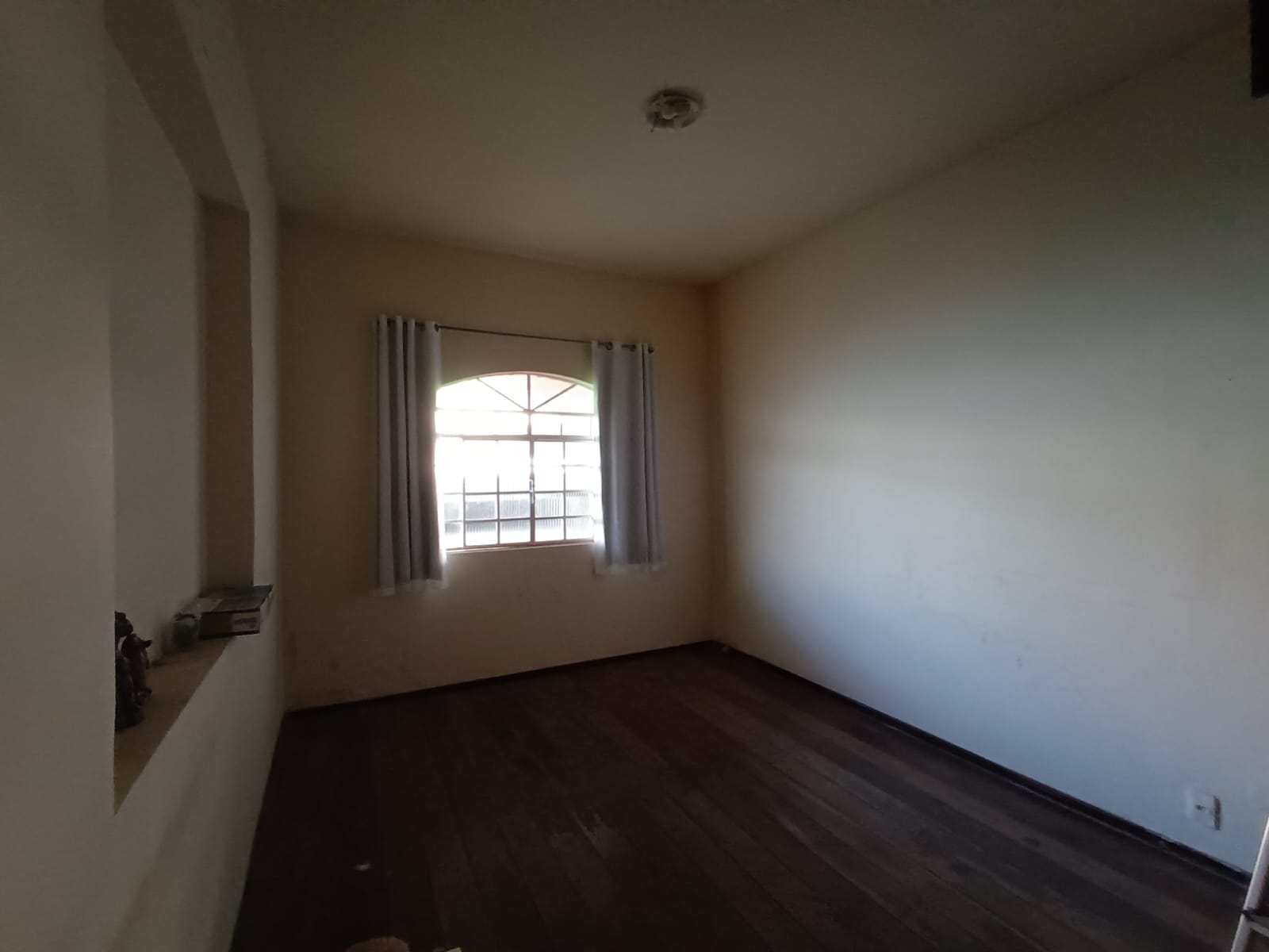 Casa à venda com 4 quartos, 360m² - Foto 7