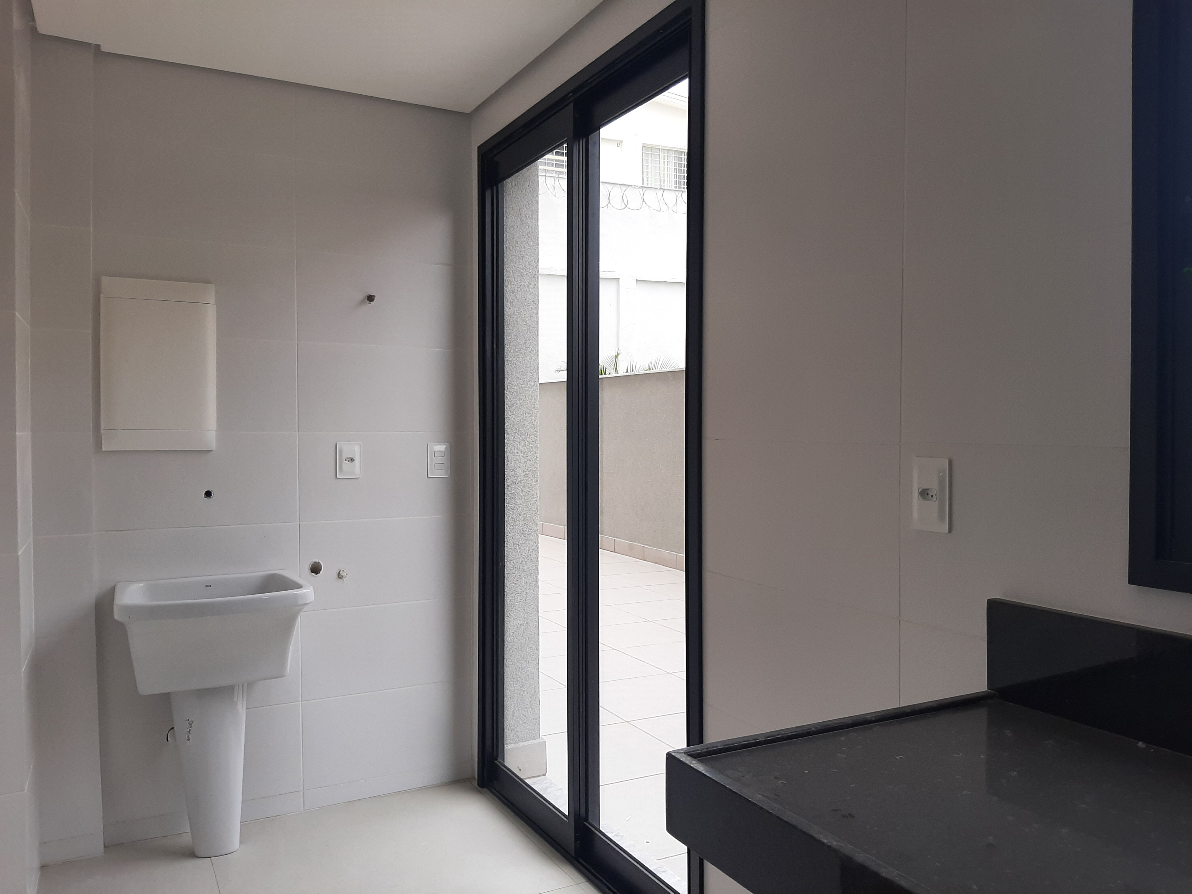 Apartamento à venda com 2 quartos, 67m² - Foto 5