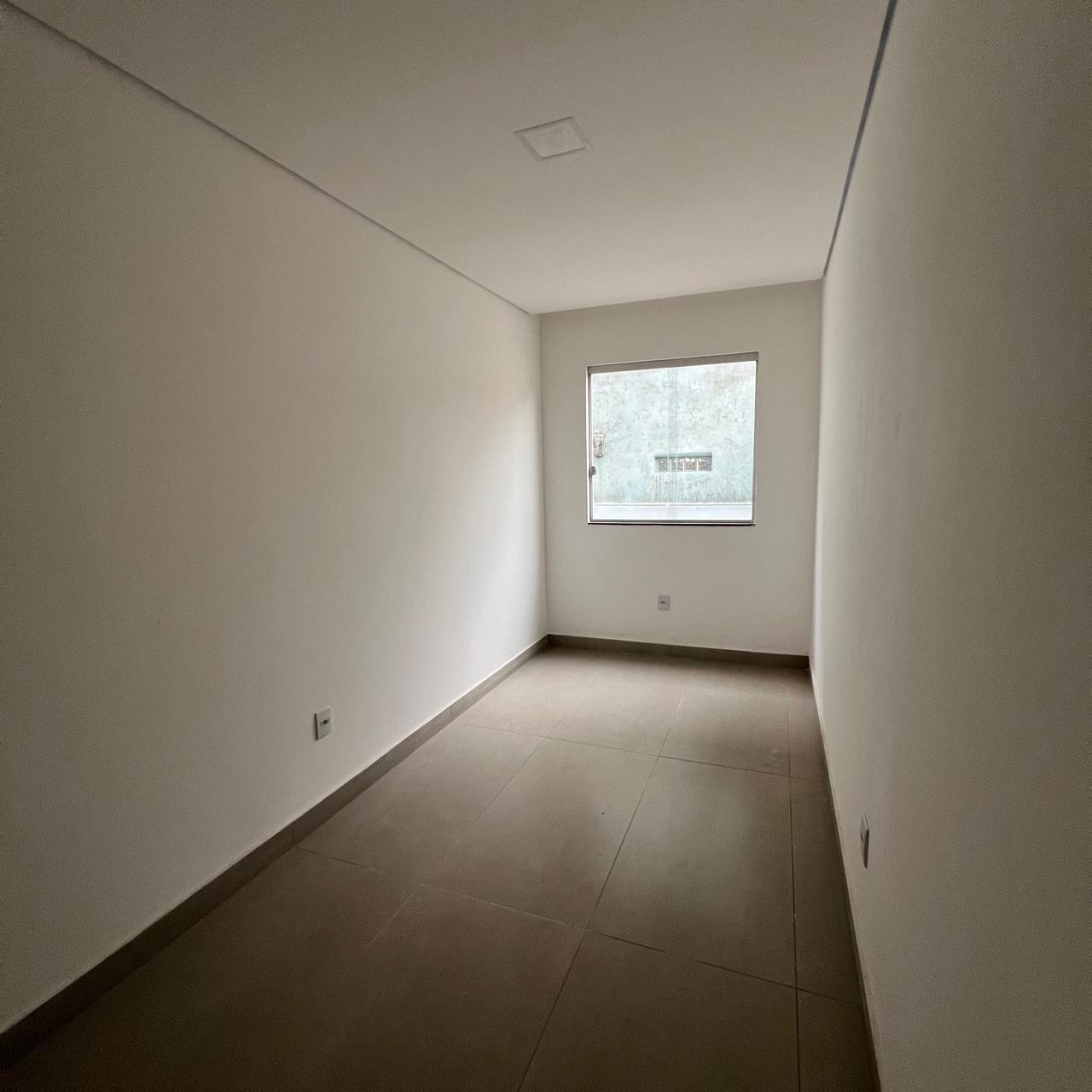 Casa à venda com 3 quartos, 221m² - Foto 8