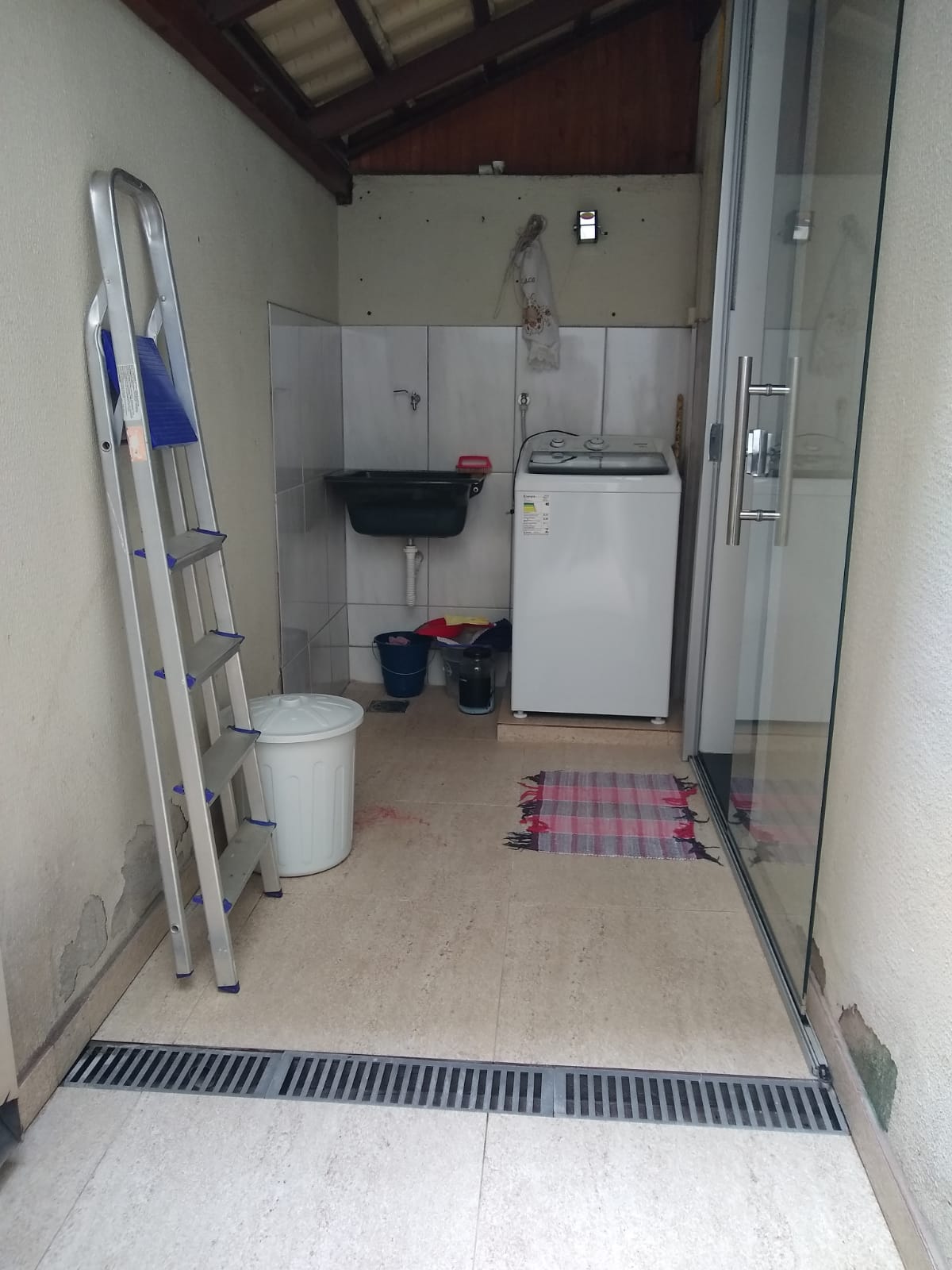 Apartamento à venda com 2 quartos, 75m² - Foto 18