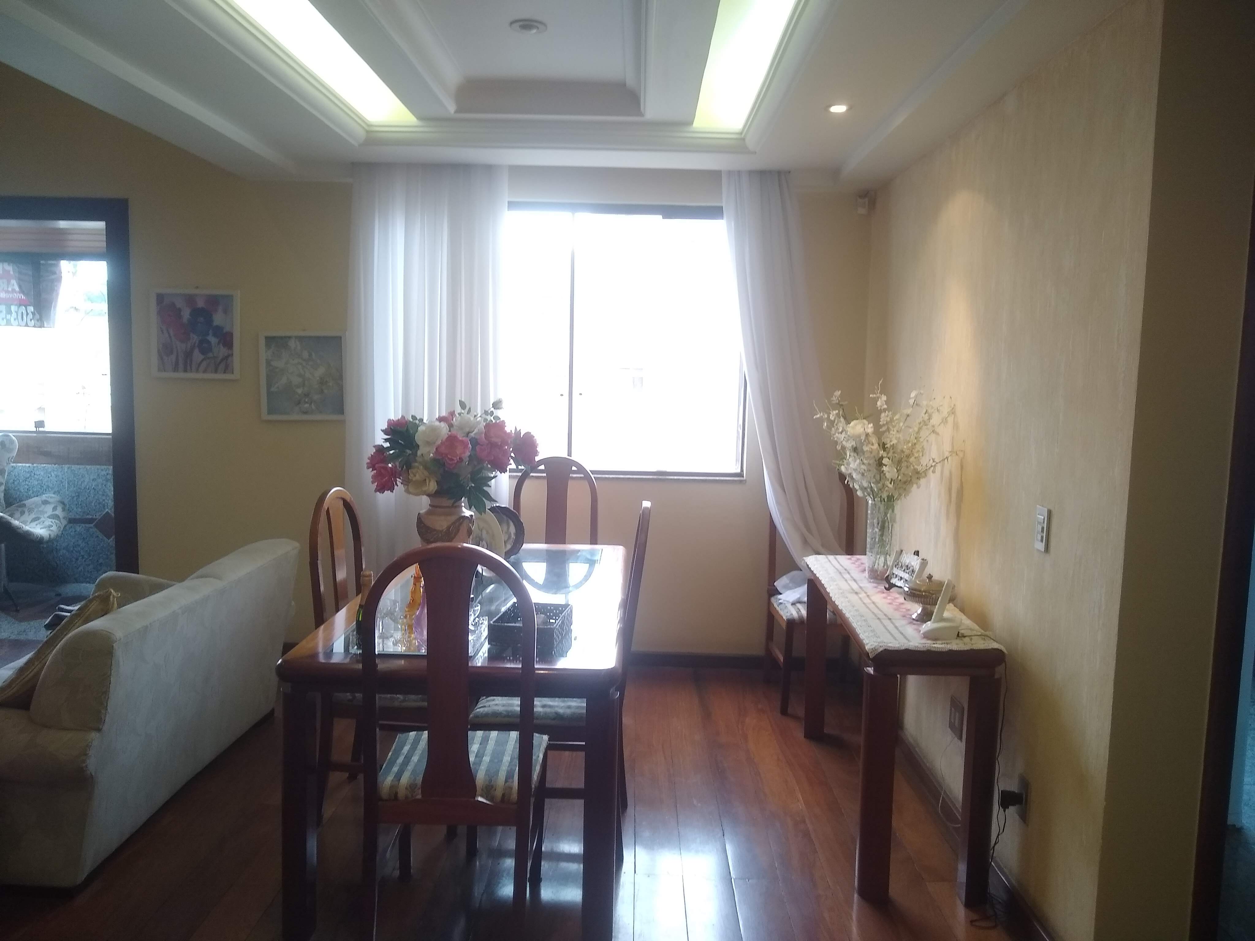 Apartamento à venda com 3 quartos, 75m² - Foto 11