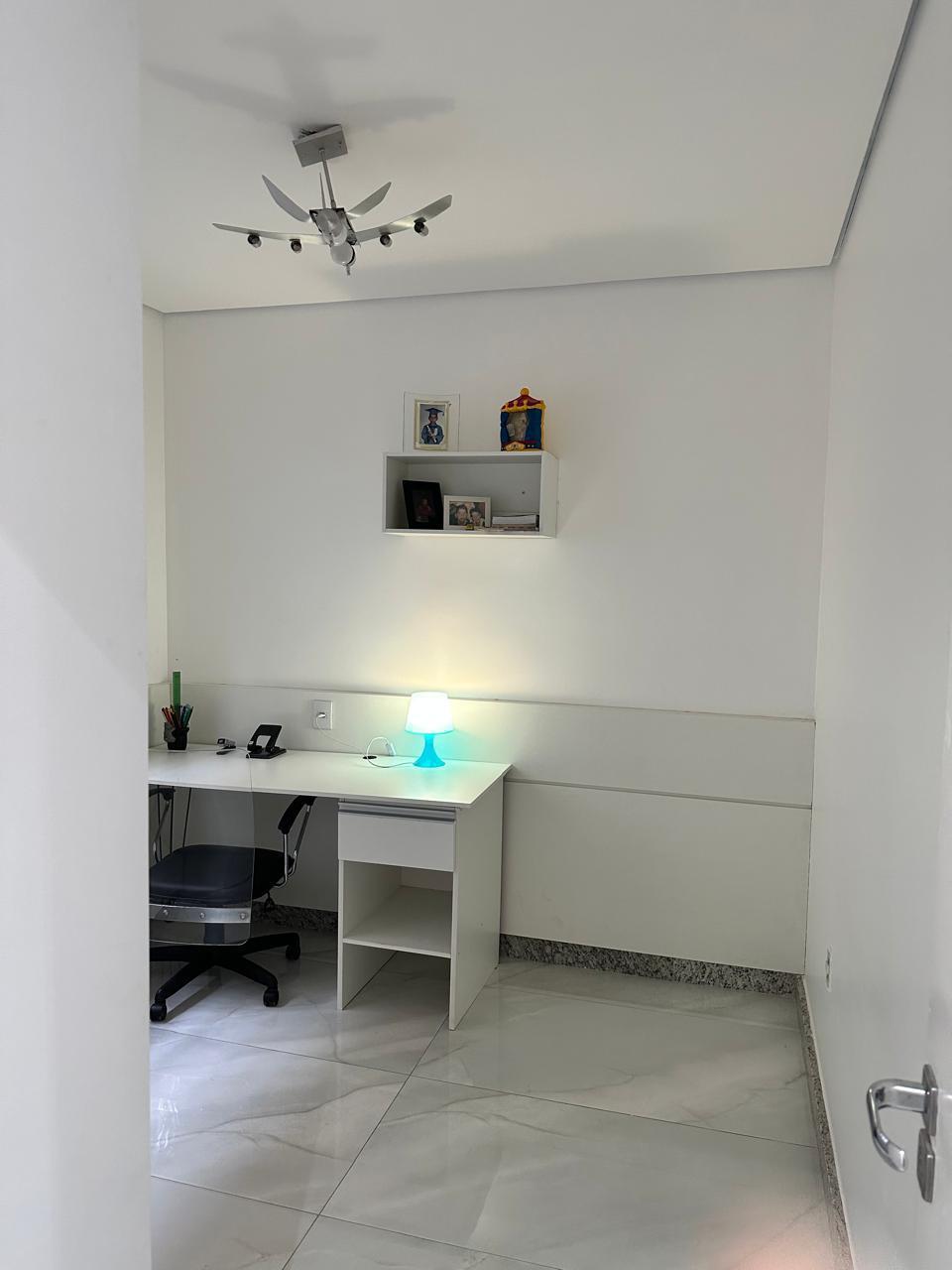 Casa à venda com 3 quartos, 180m² - Foto 11