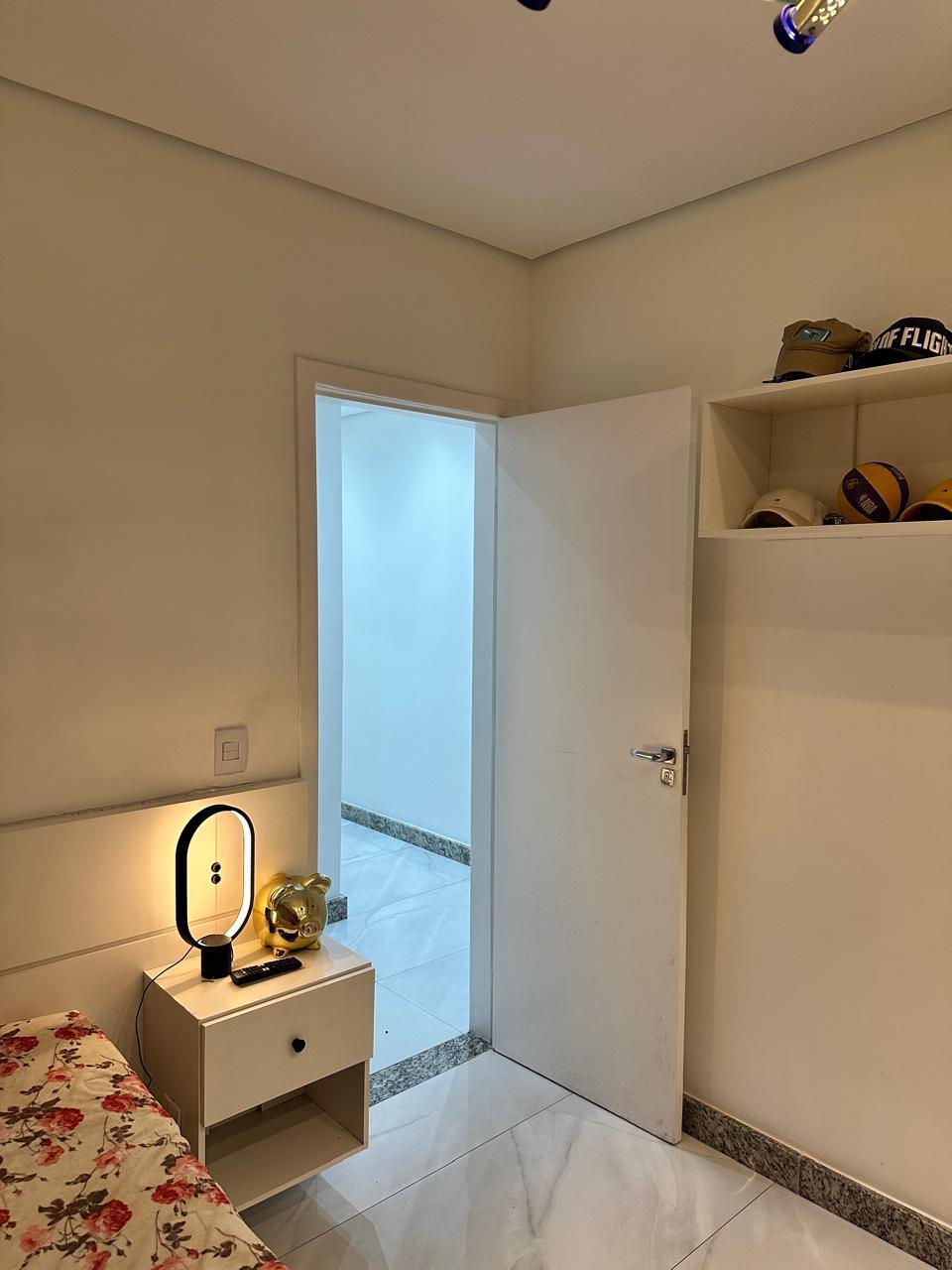 Casa à venda com 3 quartos, 180m² - Foto 16