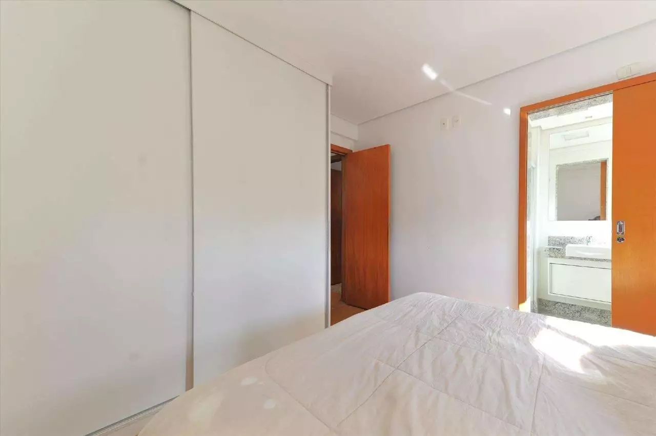 Apartamento à venda com 3 quartos, 86m² - Foto 9