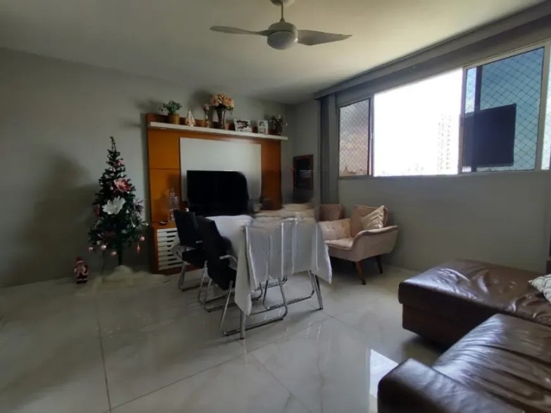 Apartamento à venda com 3 quartos, 78m² - Foto 1