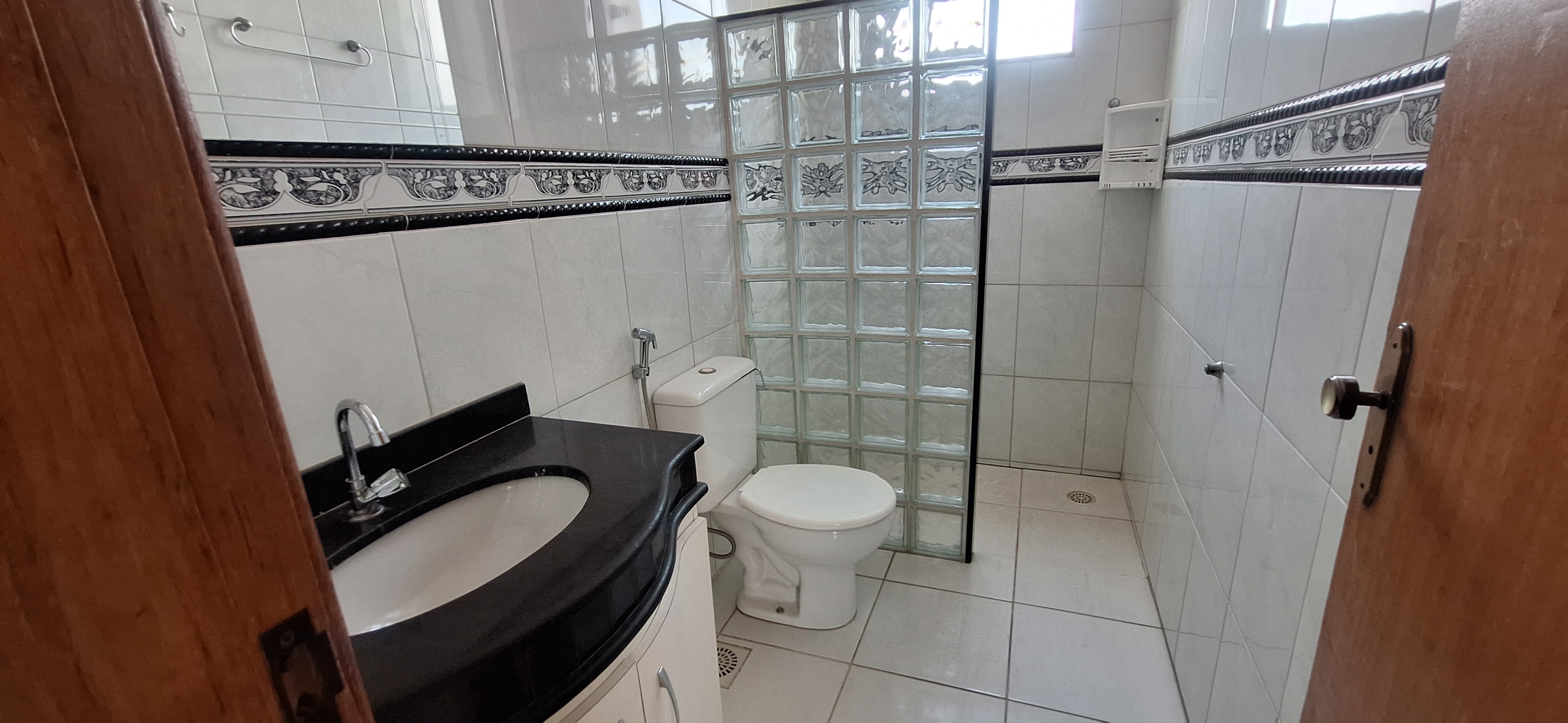 Apartamento para alugar com 3 quartos, 114m² - Foto 13