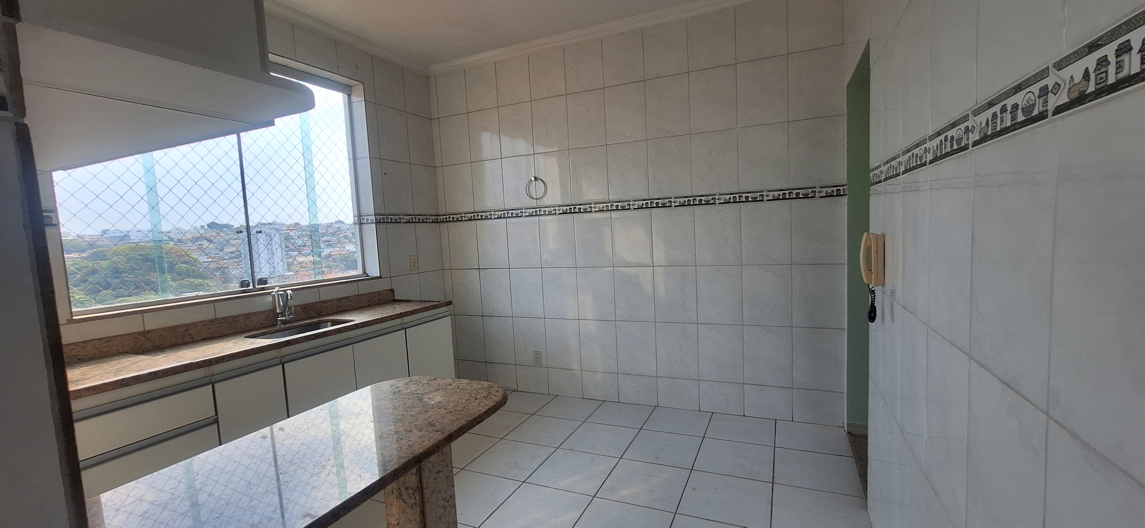 Apartamento para alugar com 3 quartos, 114m² - Foto 9