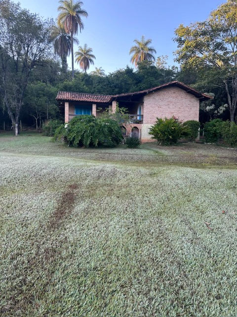 Chácara à venda com 3 quartos, 140m² - Foto 24