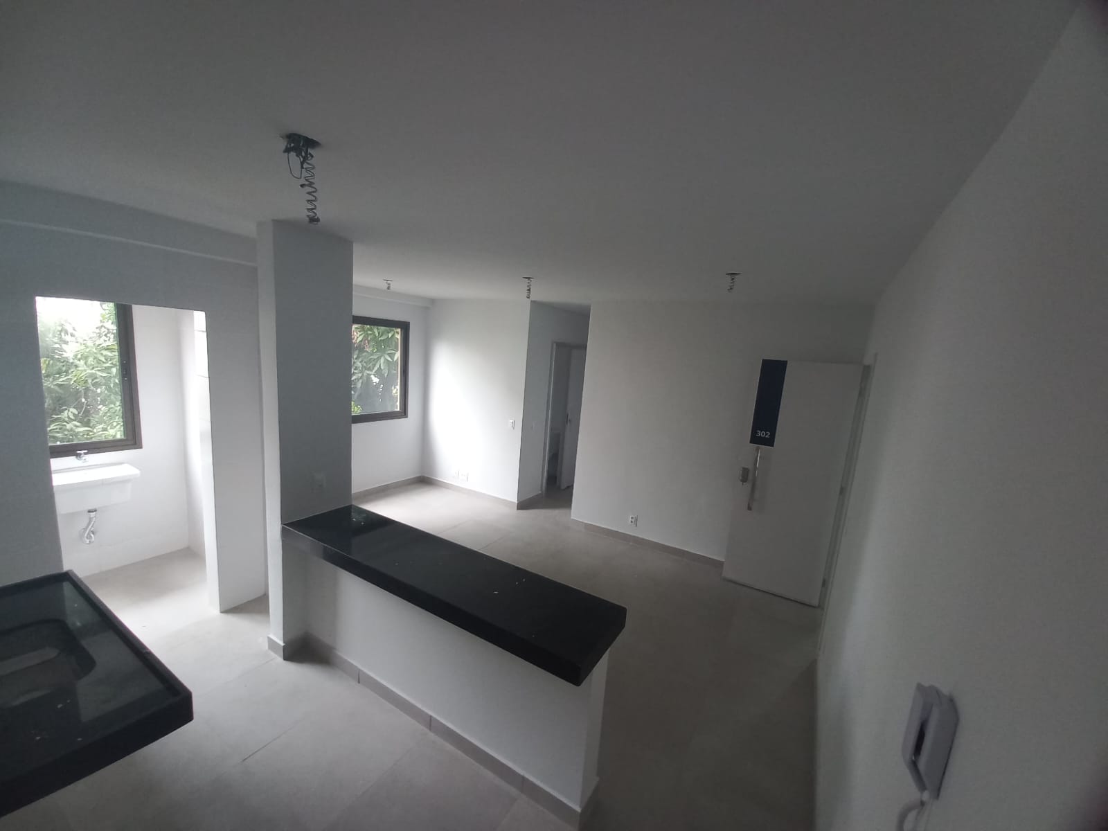 Apartamento à venda com 2 quartos, 65m² - Foto 1