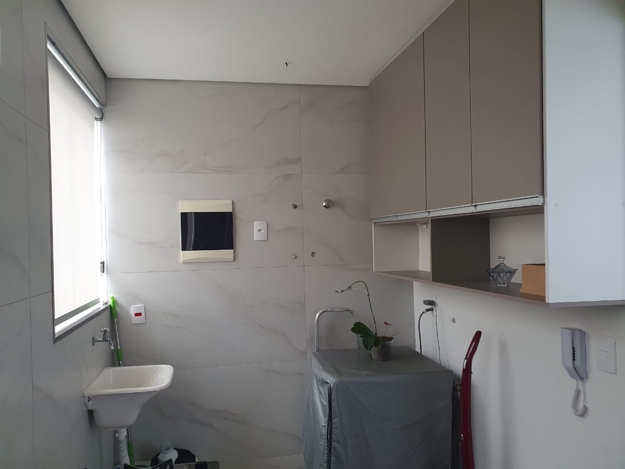 Apartamento à venda com 2 quartos, 70m² - Foto 25