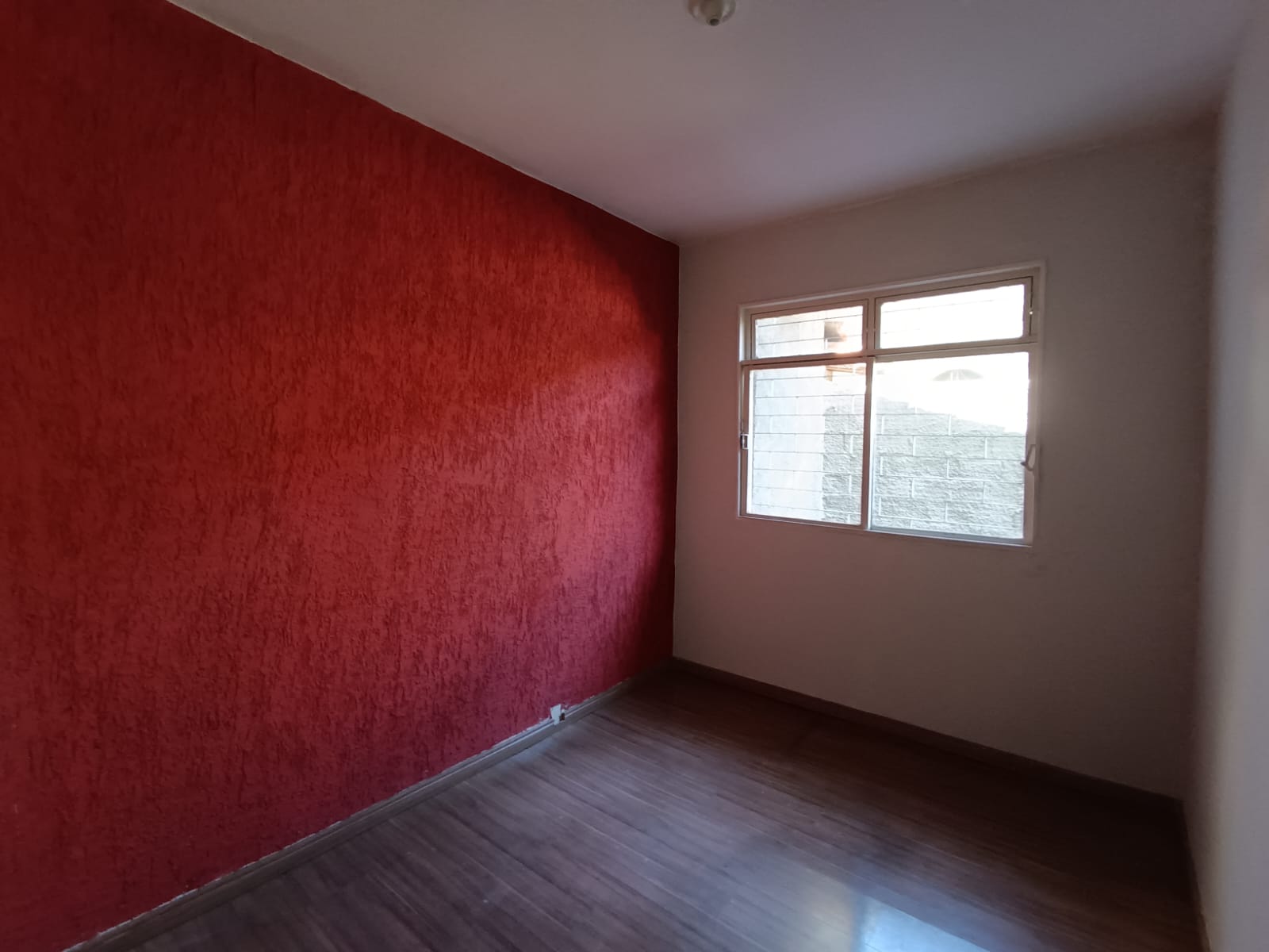 Casa à venda com 3 quartos, 300m² - Foto 4