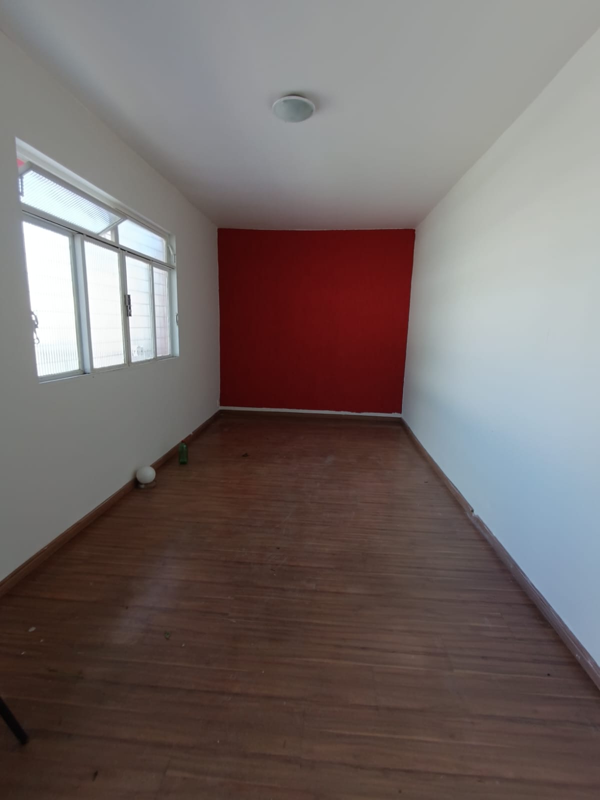 Casa à venda com 3 quartos, 300m² - Foto 3