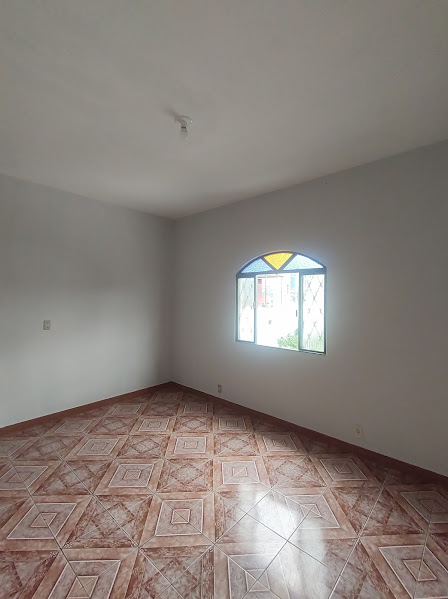 Casa para alugar com 3 quartos, 90m² - Foto 17