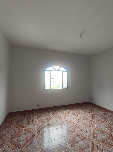 Casa para alugar com 3 quartos, 90m² - Foto 14