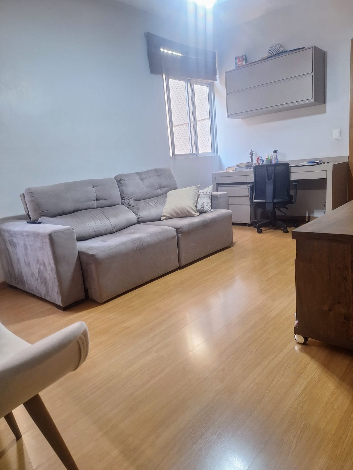 Apartamento à venda com 3 quartos, 110m² - Foto 1