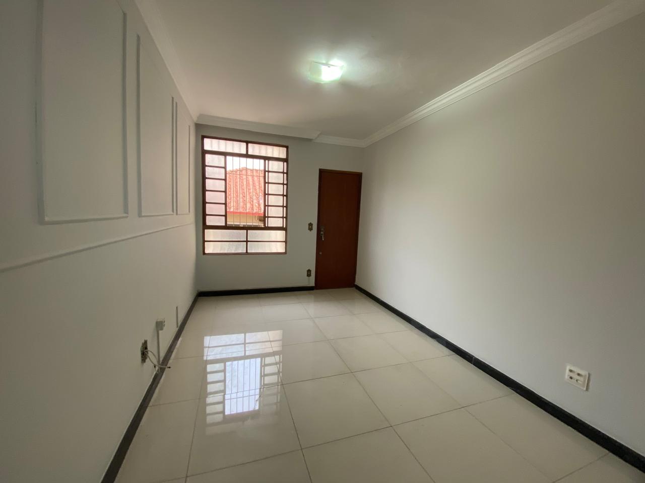 Apartamento à venda com 2 quartos, 45m² - Foto 2