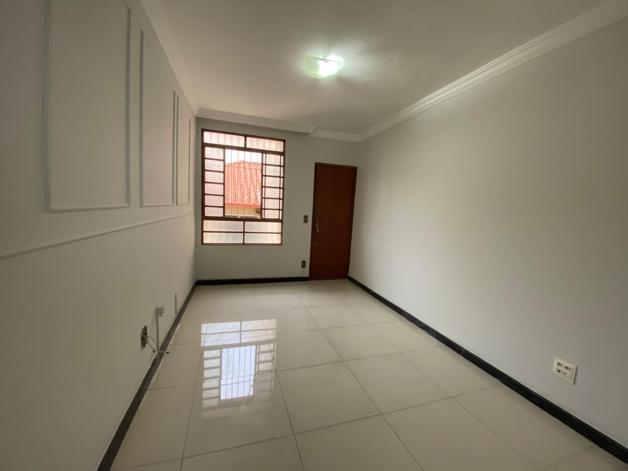 Apartamento à venda com 2 quartos, 45m² - Foto 1