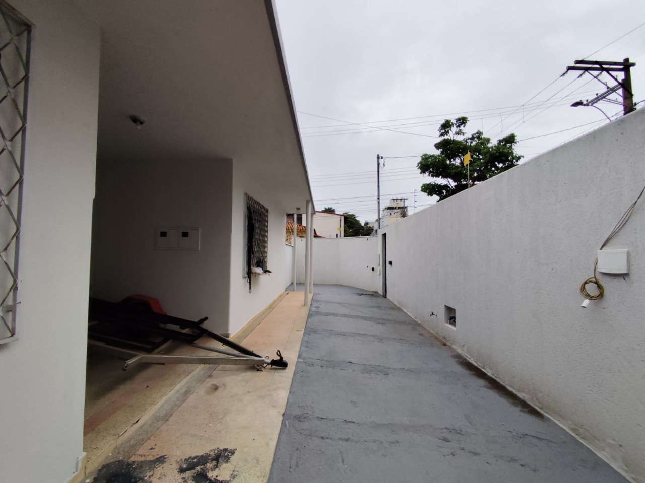 Casa à venda com 5 quartos, 255m² - Foto 2