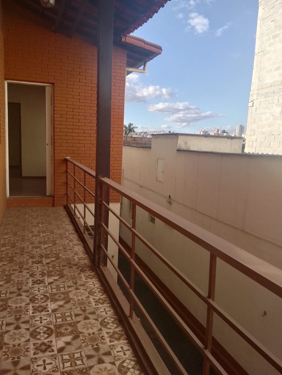 Casa à venda com 5 quartos, 365m² - Foto 5