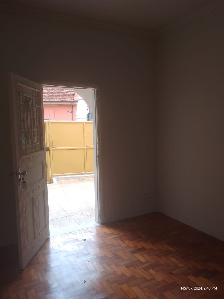 Loja-Salão para alugar com 3 quartos, 189m² - Foto 6