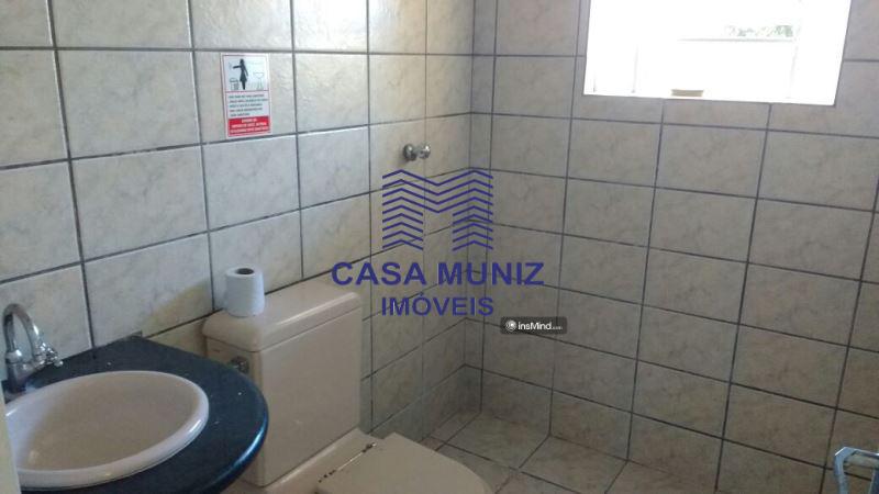 Casa à venda com 3 quartos, 372m² - Foto 18