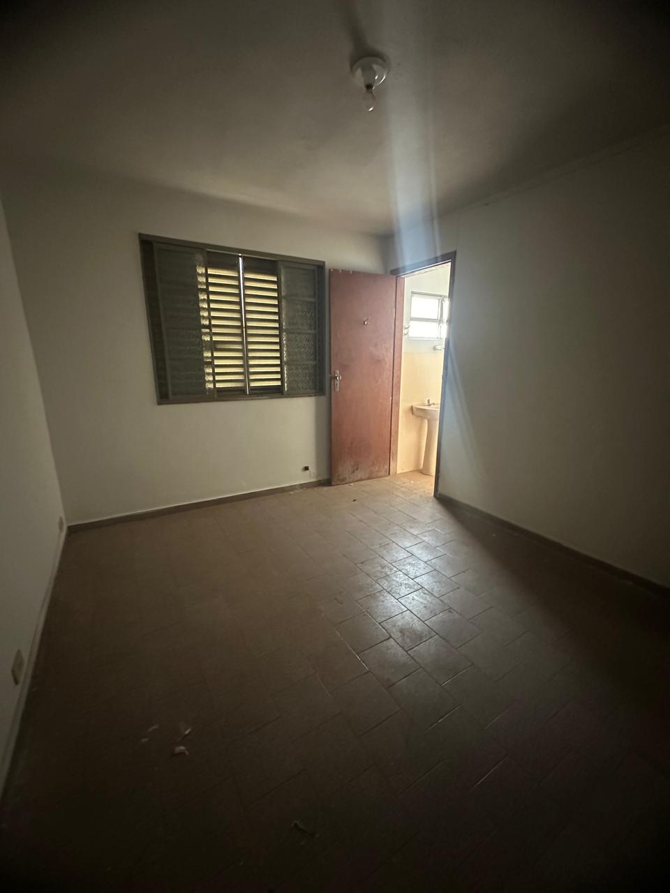 Casa para alugar com 7 quartos, 146m² - Foto 12