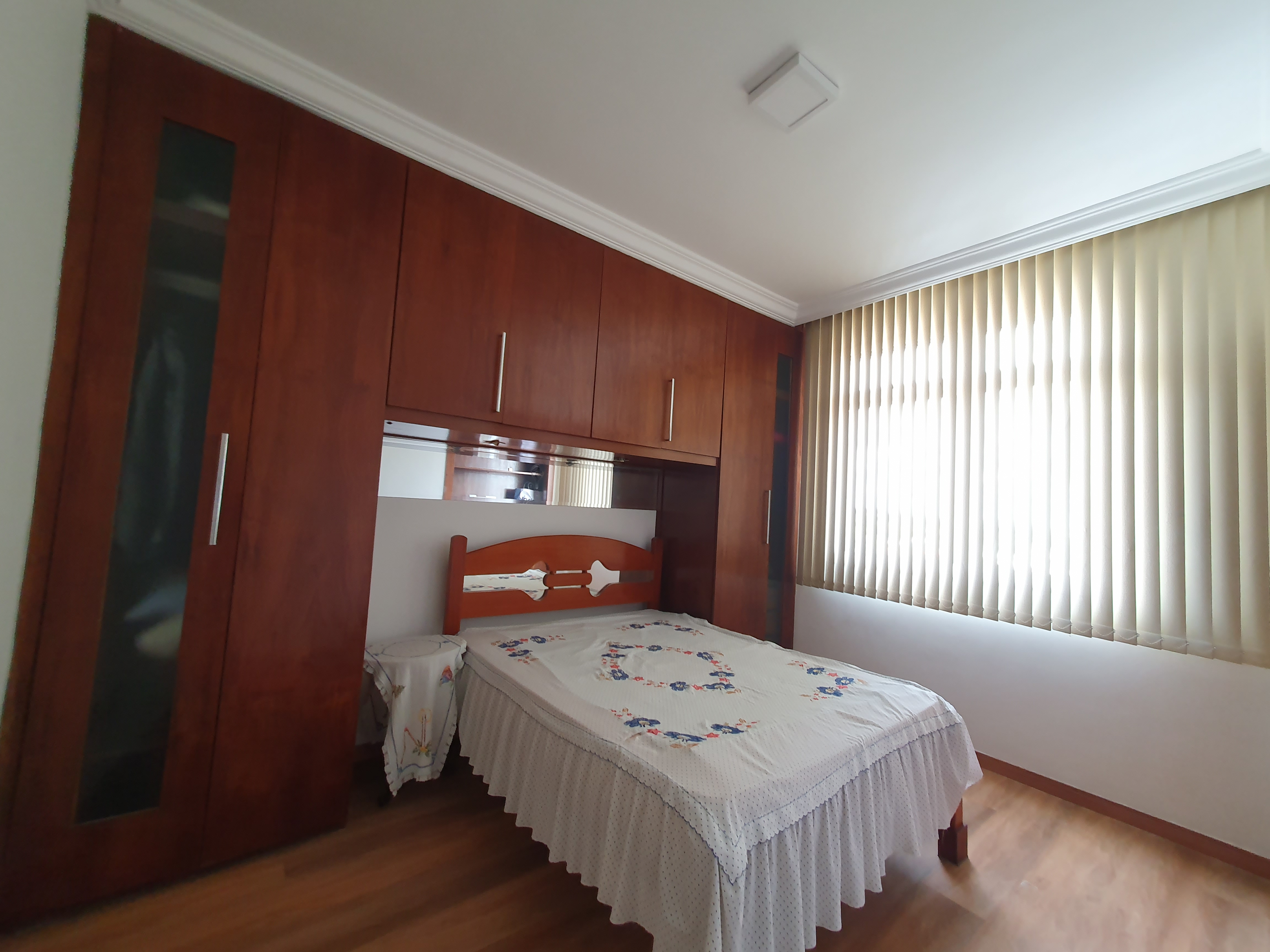 Apartamento à venda com 2 quartos, 65m² - Foto 3