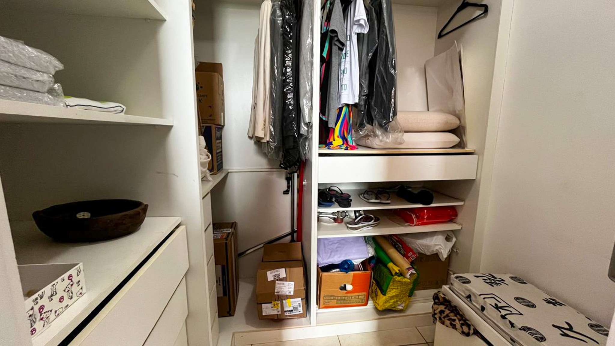 Apartamento à venda com 3 quartos, 175m² - Foto 6