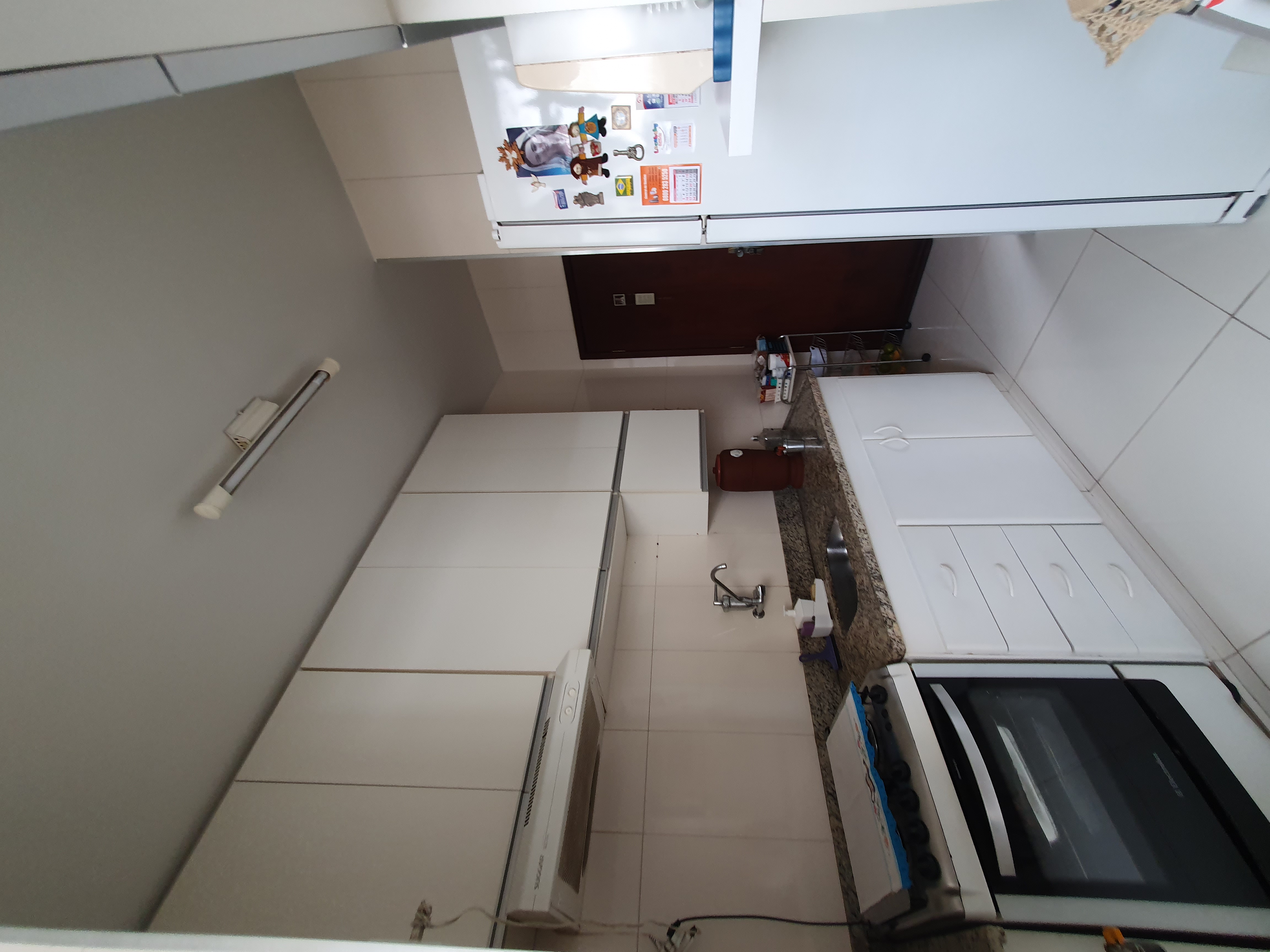 Apartamento à venda com 3 quartos, 75m² - Foto 9