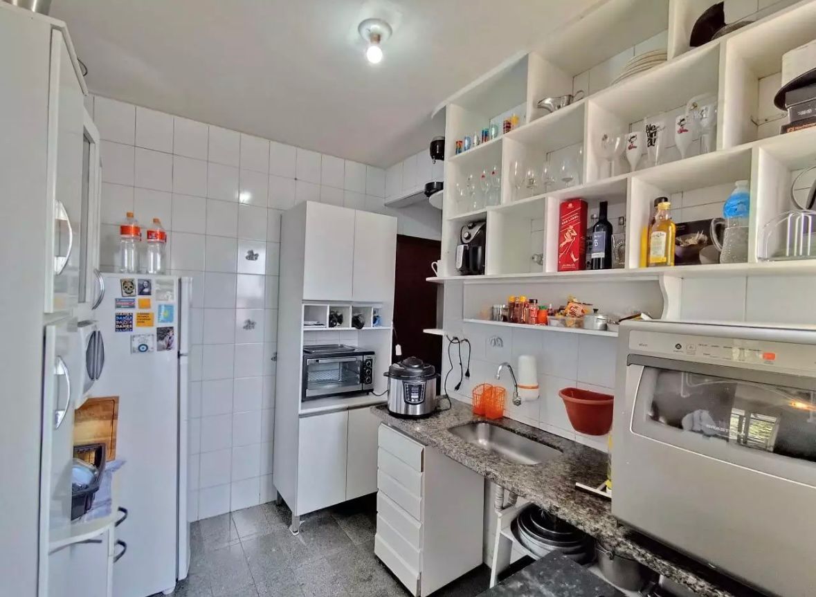 Apartamento à venda com 3 quartos, 90m² - Foto 14