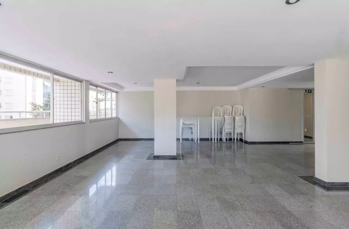 Apartamento à venda com 3 quartos, 90m² - Foto 18