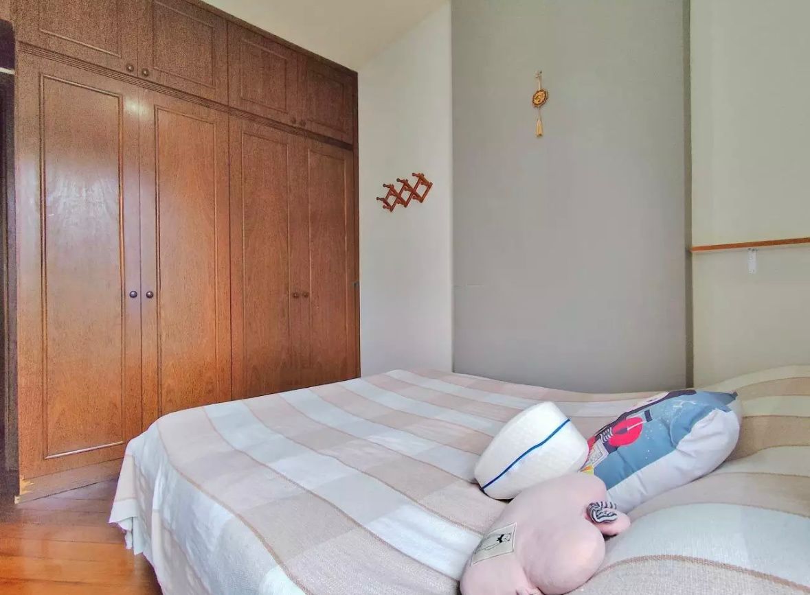 Apartamento à venda com 3 quartos, 90m² - Foto 11