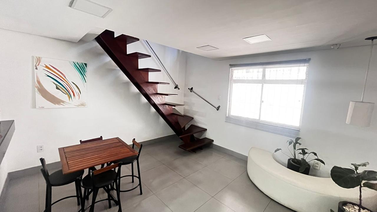 Casa à venda com 4 quartos, 340m² - Foto 4