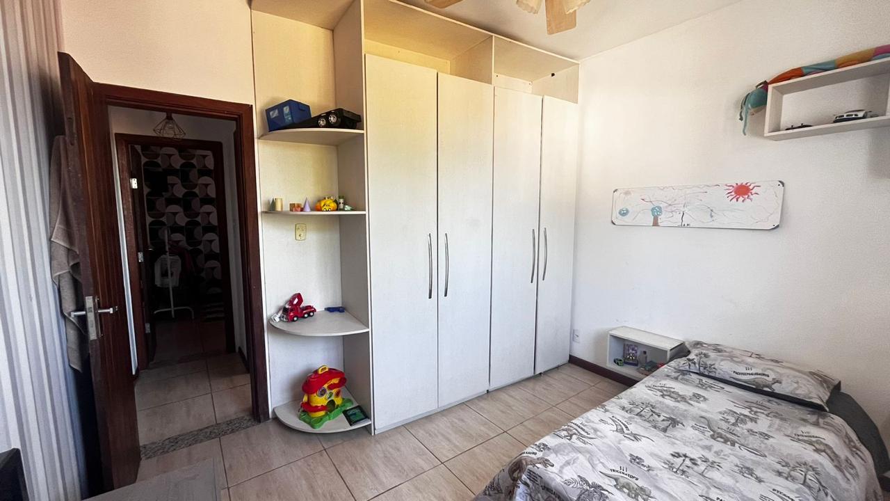 Casa à venda com 4 quartos, 340m² - Foto 14